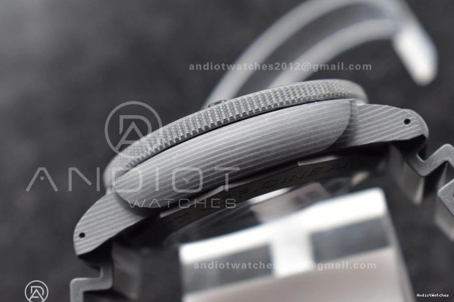 Submersible Rossa Luna Factory VS Elegant 47mm 1039 GMT PAM 1200 0115